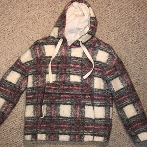 Thick hooded sweatshirt plaid design
